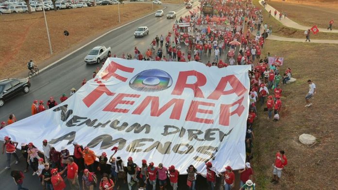 Servidores Municipais Participam De Caravana De Resistência Ao Golpe Em Brasília Fetamce