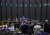 Piso da enfermagem é aprovado na Câmara