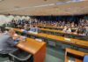 Projeto de lei quer responsabilizar quem não cumpre piso de professor